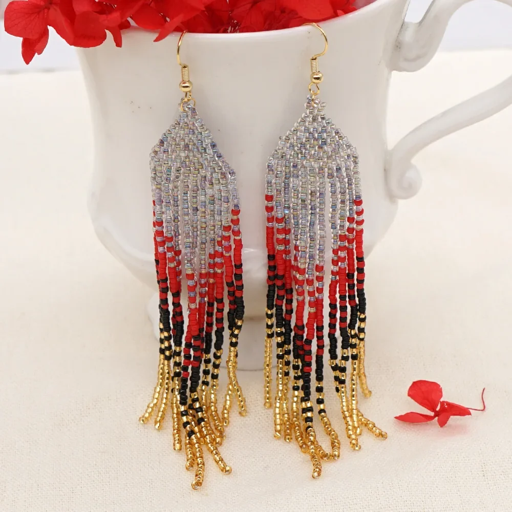 Fringe Earrings  Hand knitting  fashion  Bohemia  Beading  Gradient  Swallow tail  alloy  female  geometry  Rice Bead Earrings