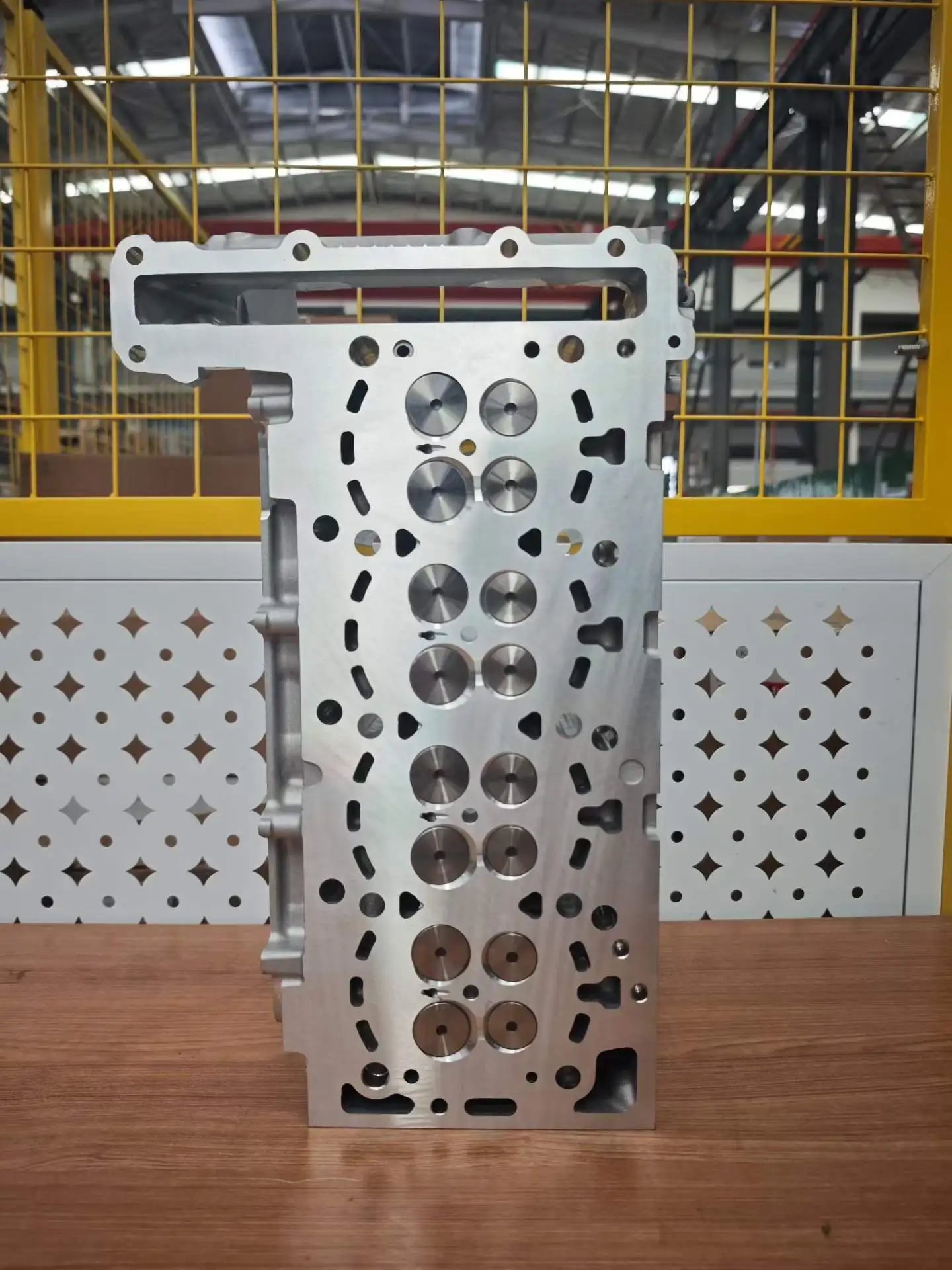 908374 908474 Wholesale OM654.920 Engine Cylinder Head Semi-assembly 2.0L for Mercedes Benz C-Class S205