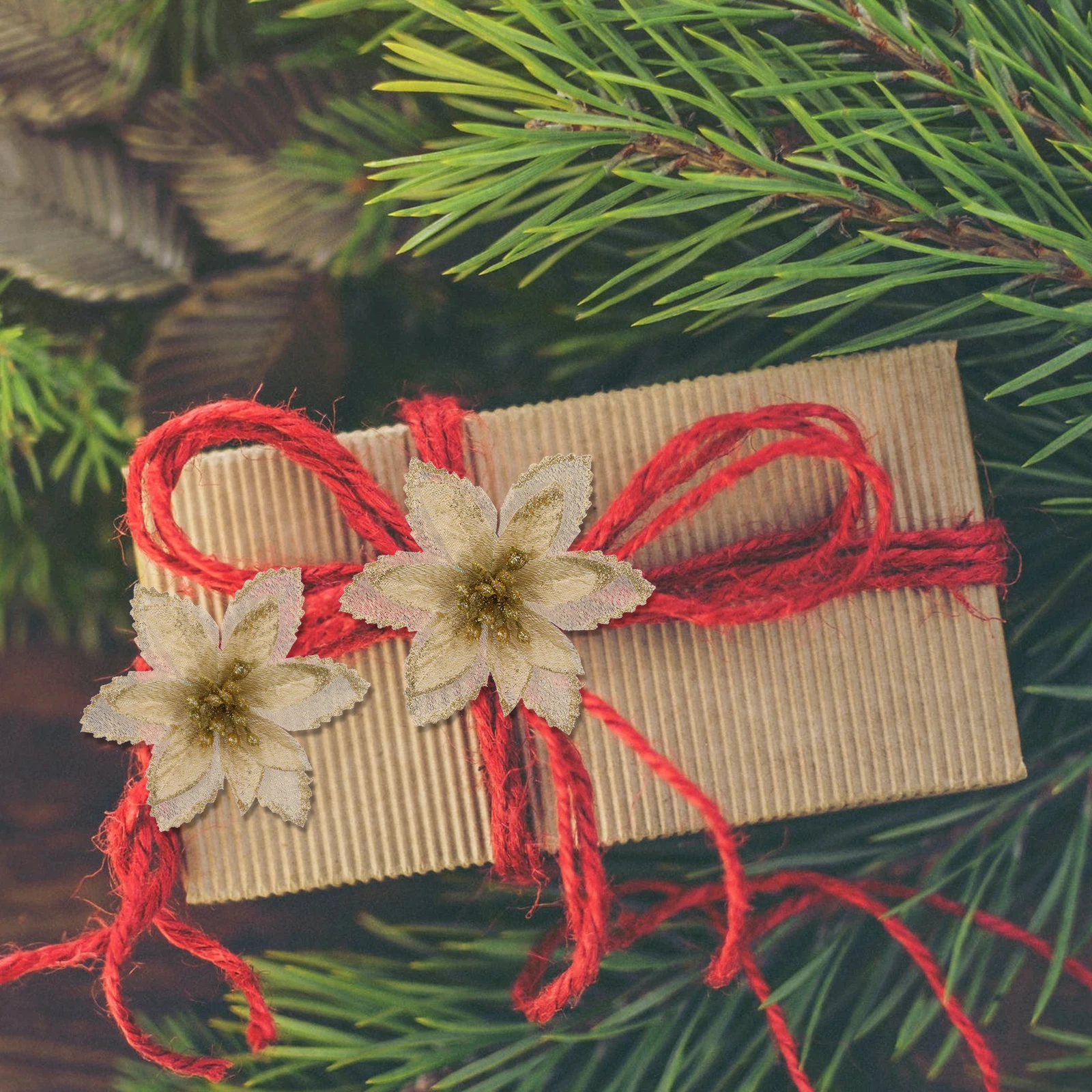 

24Pcs Vivid Fake Flowers Christmas Tree Decors Festive Atmosphere Enhancer Golden Simulated Flower Decors Lifelike Flowers