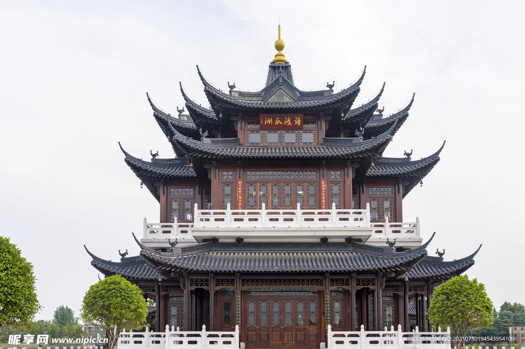 

1.9 Beadlock Wheels and Tires Set for 1/10 Scale Rock Crawler Car Axial SCX10 SCX10 II III 90047 D90 TF2 CC01 TRX4 TRX 4pc