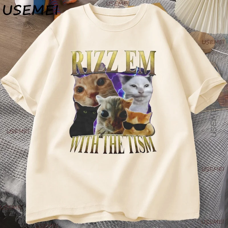 Rizz Em مع The Tism Vintage الجرافيك المحملة الرجال النساء ريترو 90s مضحك القط تي شيرت سخيف القطط التي شيرت عادية القطن قصير الأكمام المحملة