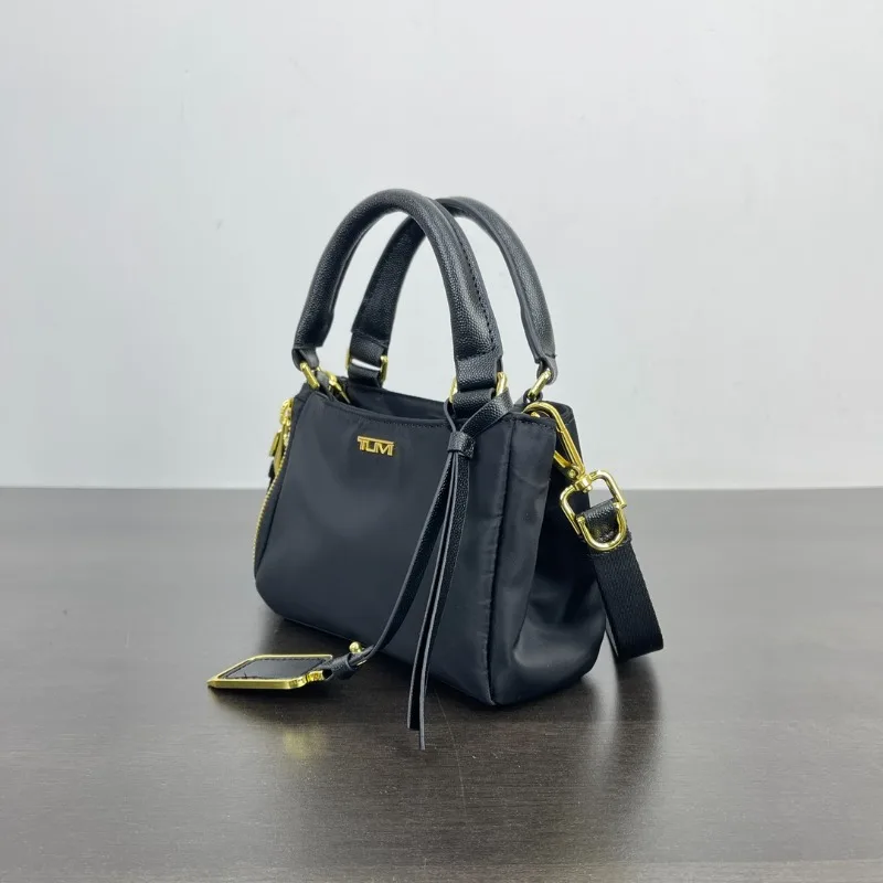 

Fashion Women's Mini Nylon Tote Bag Casual Shoulder Crossbody Bag Lightweight Handbag for Daily Outings and Commute