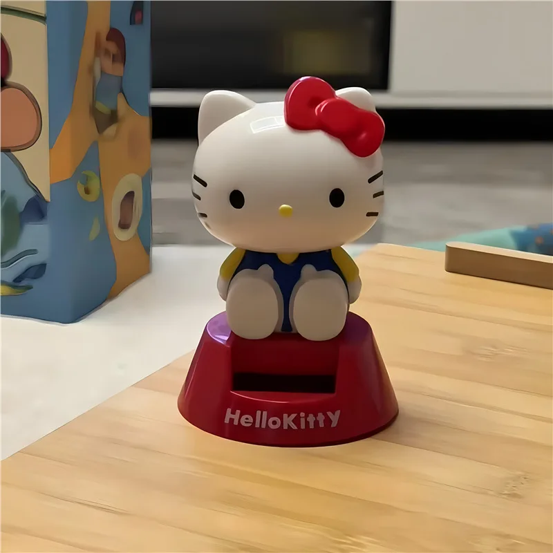 Adornos de coche de dibujos animados, muñecos solares de Hello Kitty con cabeza batida, adornos de Control Central, suministros para coche.