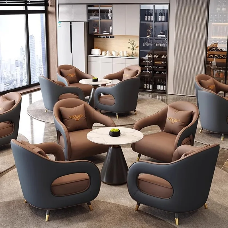 Sofá combinado de mesa e cadeira