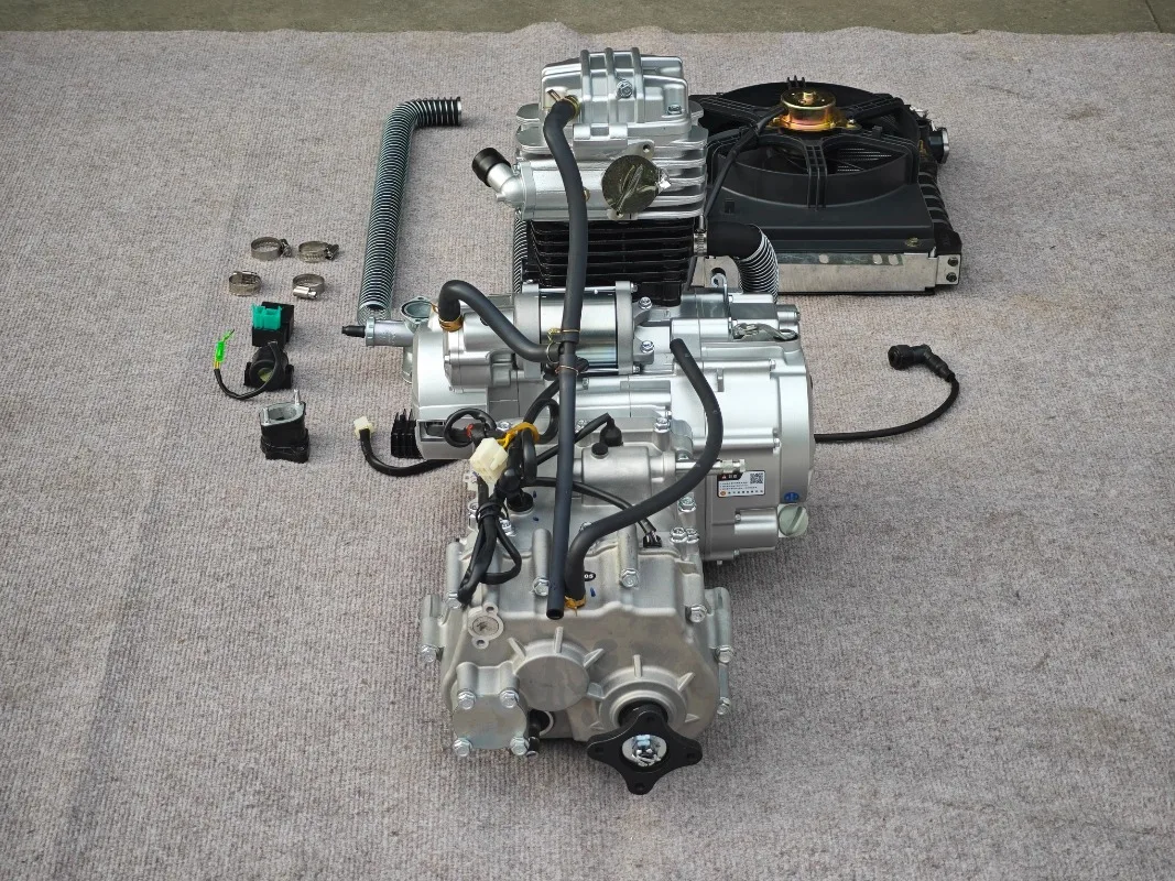 

OEM Manufacturers 6-Speed Chinese Motorcycle Engine Assembly Water-Cooled Zongshen 4-stroke 330cc Motorcycle Engine