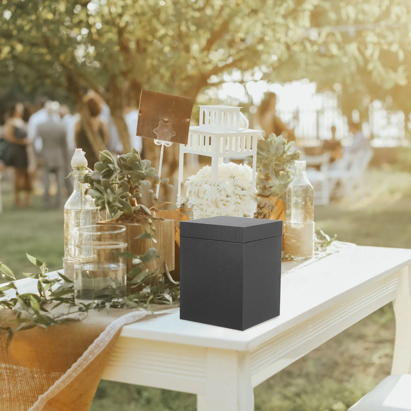 

Luxury Crystal Ball Packaging Box Sturdy Holder for Preserved Flower Arrangement Musical Box Keepsake Gift for Anniversary