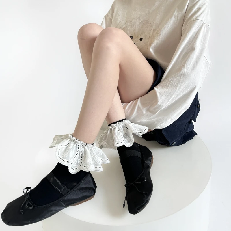 Princess Socks Women JK Japanese Style Solid Color Black White Long Socks Women Sweet Girls Lolita Kawaii Cute Lace Ruffle Socks