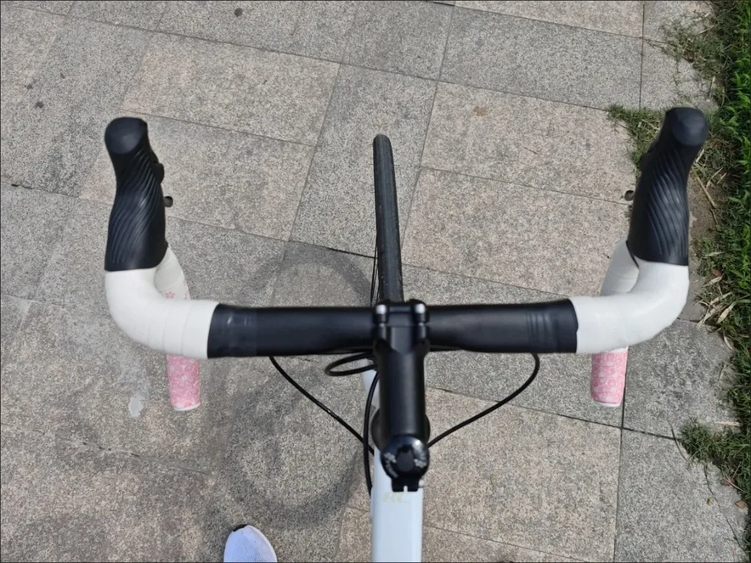 Road Bike Ultra Flat Ultra Light Wind Breaker Handlebar Ultra Light Aluminum Bend Handlebar 31.8 Bicycle Bend Handlebar