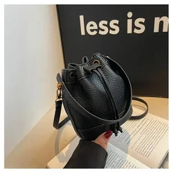 Fashion PU 2025 High Quality Bucket Handbag Solid Color Simple Fashion Crossbody Bag Soft Versatile Trendy Designer Shoulder Bag