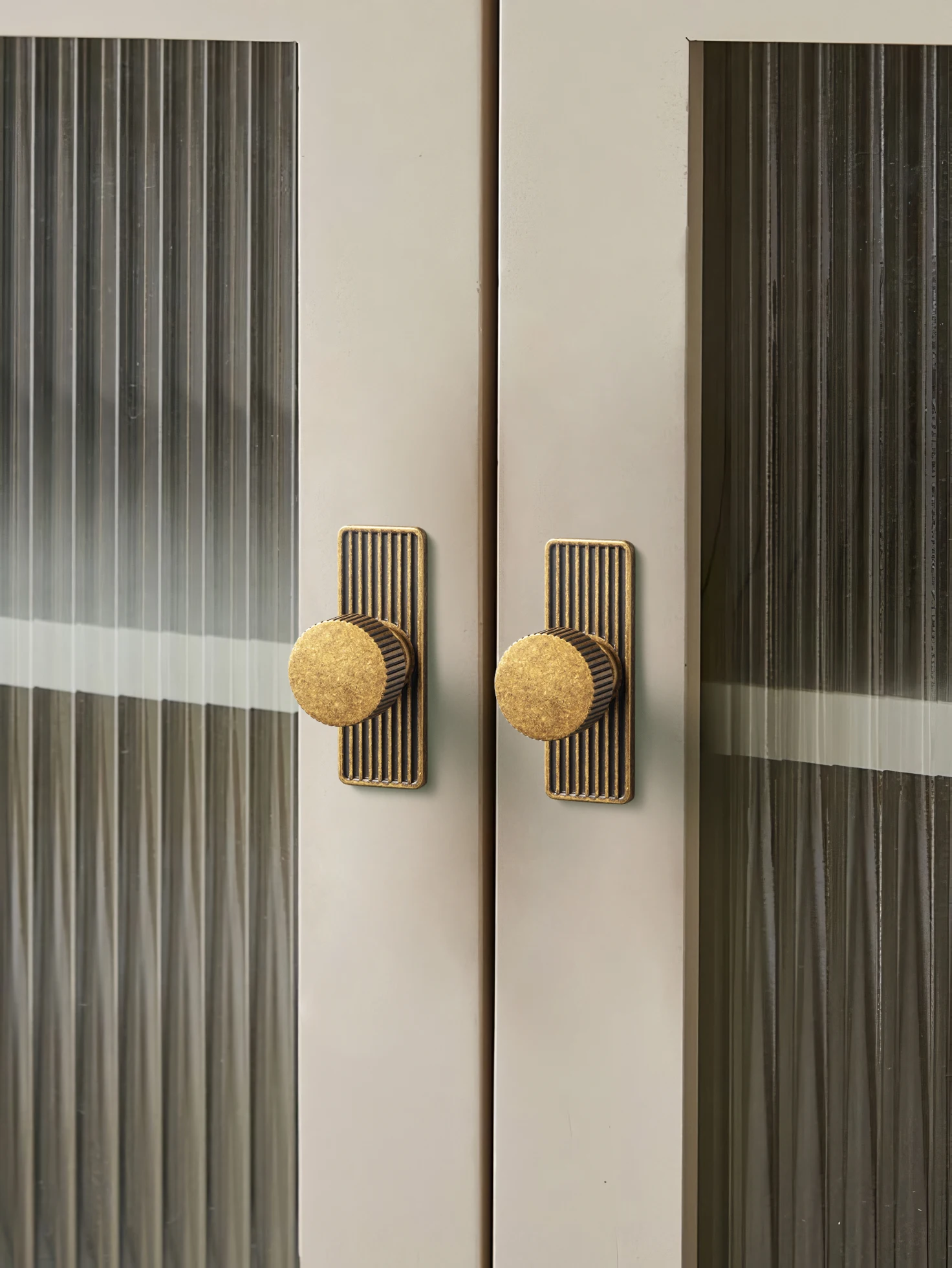 Antique Brass Cabinet Handles Drawer Knobs Solid Vintage Bronze Bar Pulls Retro Brass Kitchen Hardware for Cupboard Furniture