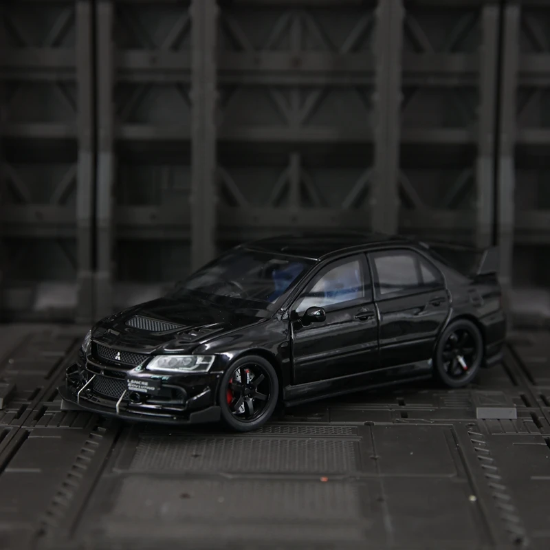 1:32 Mitsubishi Lancer Evolution alliage rallye modèle de voiture ornements de voiture collection acousto-optique retirer vers les jouets pour enfants.