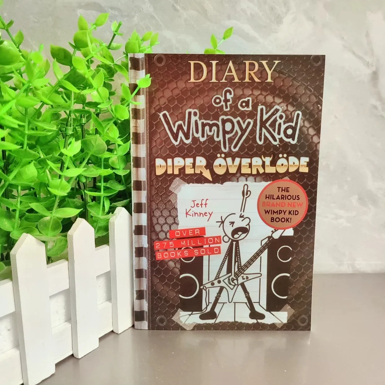 

Дневник Wimpy Kid Diper Overlode, английская версия 17.