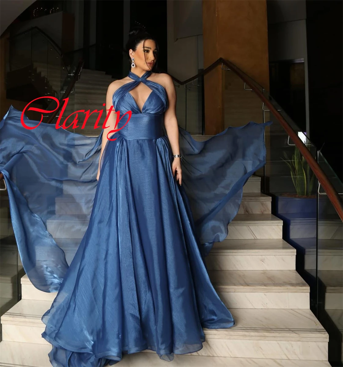 Customized Exquisite Blue Satin Evening Dress Temperament Halter Sleeveless Zipper Back Sweep Train Special Occasion Gowns