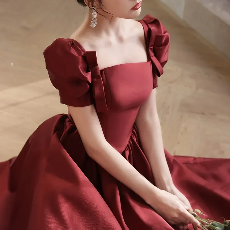 Customized Wedding Guest Dresses For Women Short Puff Sleeves Pleat A-Line Burgundy Formal Dress Square Collar Satin Lace Up Dre