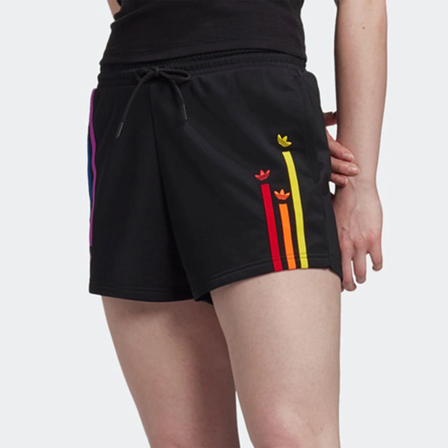 アディダス公式オーセンティック レディース ファッション カジュアル レースアップ スポーツ ショーツ GJ6587