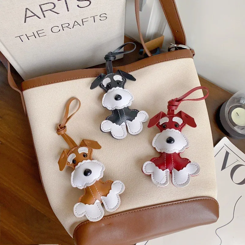 LLavero de perro Schnauzer a la moda, cordón de cuero PU, llavero de Animal, mochila Unisex, colgante, llavero de coche, accesorios de recuerdo