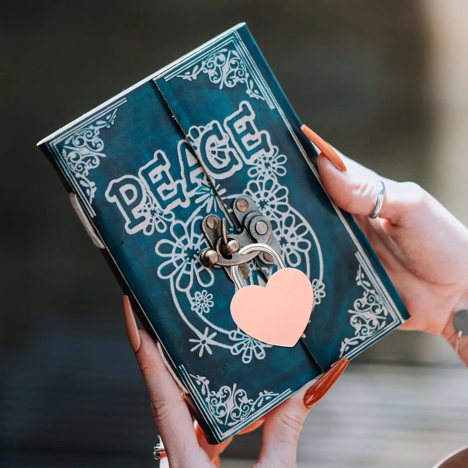 

Heart Shaped Padlock Small Size Lightweight for Luggage Suitcase Locker Backpack Travel Use with Key Safe Security Lock