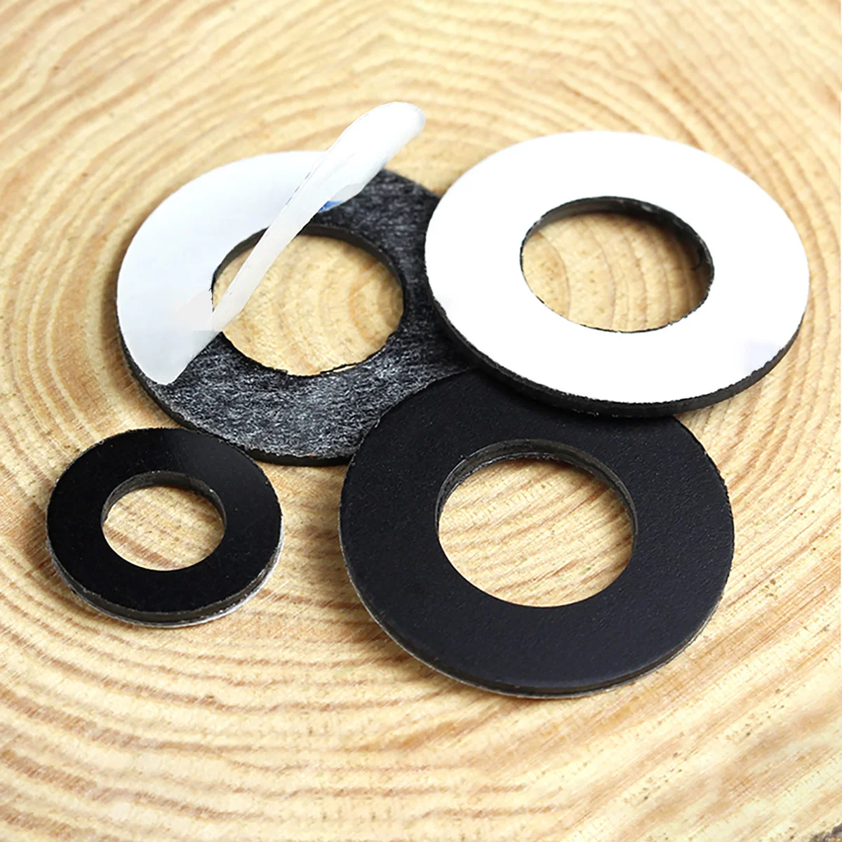 Black Flat Pad Single Side Adhesive Backing /Plastic Tape Insulation Hard Gasket