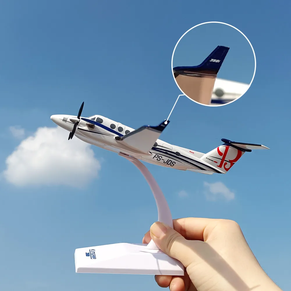1:75 Scale KingAir 350i/360ER Business Jet Static Aircraft Simulation Finished Airplane Model Kit Souvenir Hobby Collection Gift