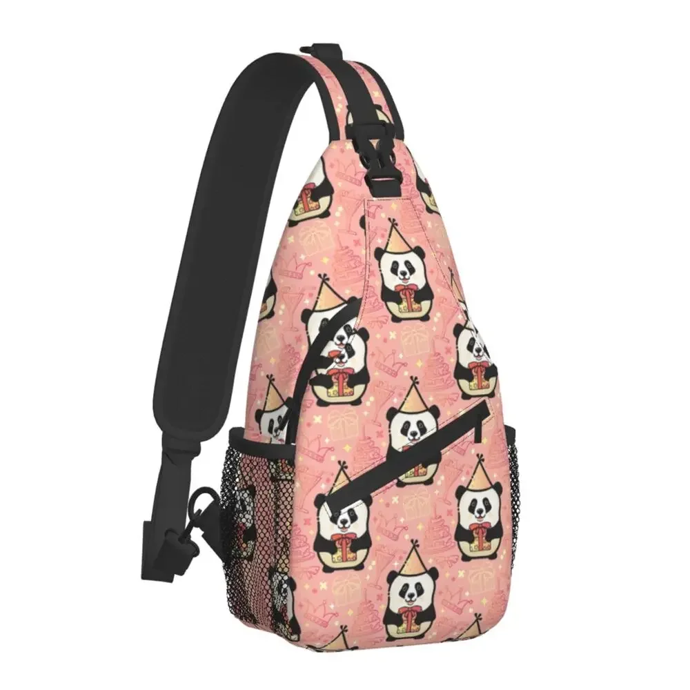 Cool Funny Panda en sombrero de fiesta bandolera Sling mochila hombres lindo Animal oso hombro pecho bolsa para senderismo