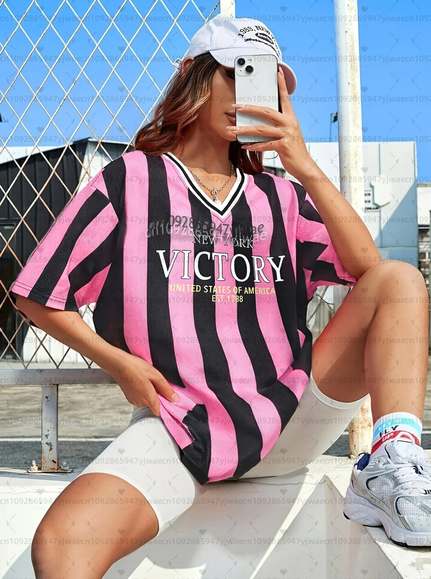 Camiseta Deportiva de Manga Corta con Cuello en V y Estampado de Nueva York para Mujer, Talla Grande, Estilo Béisbol con Rayas, para Surf y Playa, 2026
