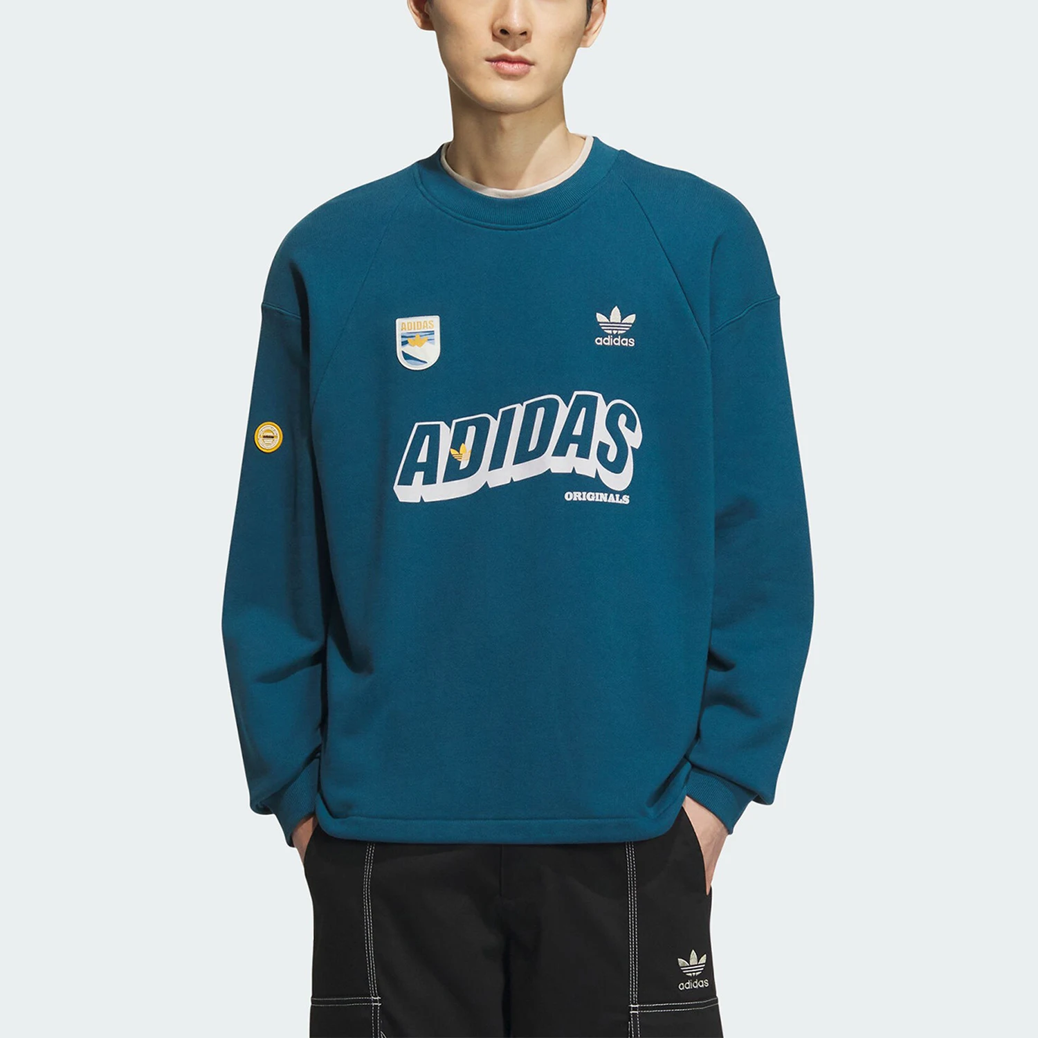 سويت شيرت كاجوال بقلنسوة كلاسيكي مطبوع للرجال من Adidas Original Trefoil IN0974