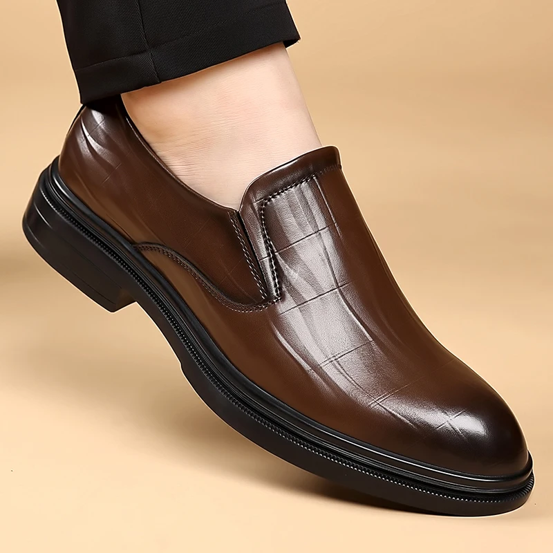 

High Quality Autumn New Men's Formal Leather Shoes Business Elegant Party Leather Shoes Soft Comfortable Shoes That Fit The Foot