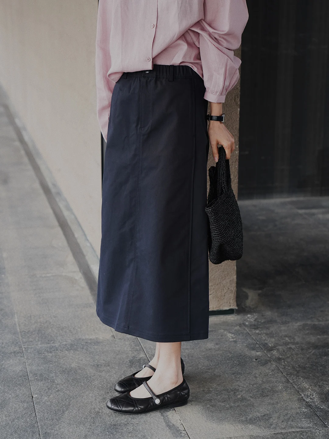 

Korean Style High Waist A-Line Midi Skirt Women's Spring 2026 Pure Color Straight Cut Skirt Back Split Half-length Skirt