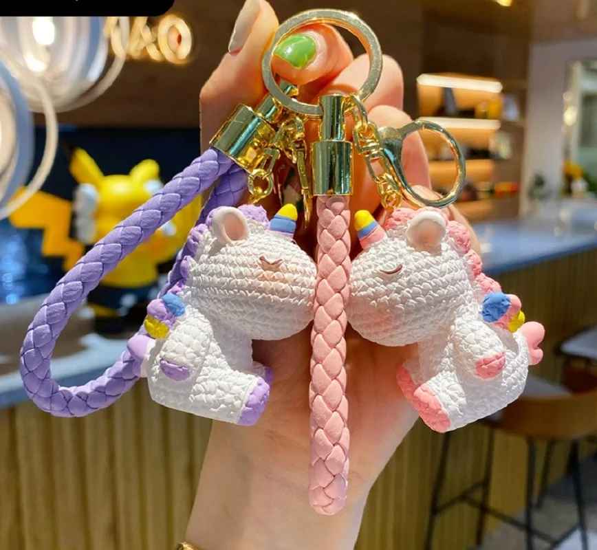 

Cartoon Leather Weave Rope Unicorn Fashion Trendy Pendant Doll Toys Keychain Birthdays Halloween Christmas Party Gift for Girls