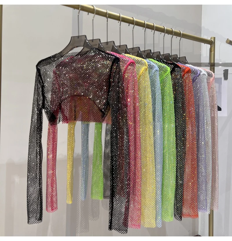 2025 neue Sommer Sexy Helle Diamant Kurze Dünne Tops Schlank Heißer Bohrer Lange ärmeln T-shirt Sexy Leck Taille bluse