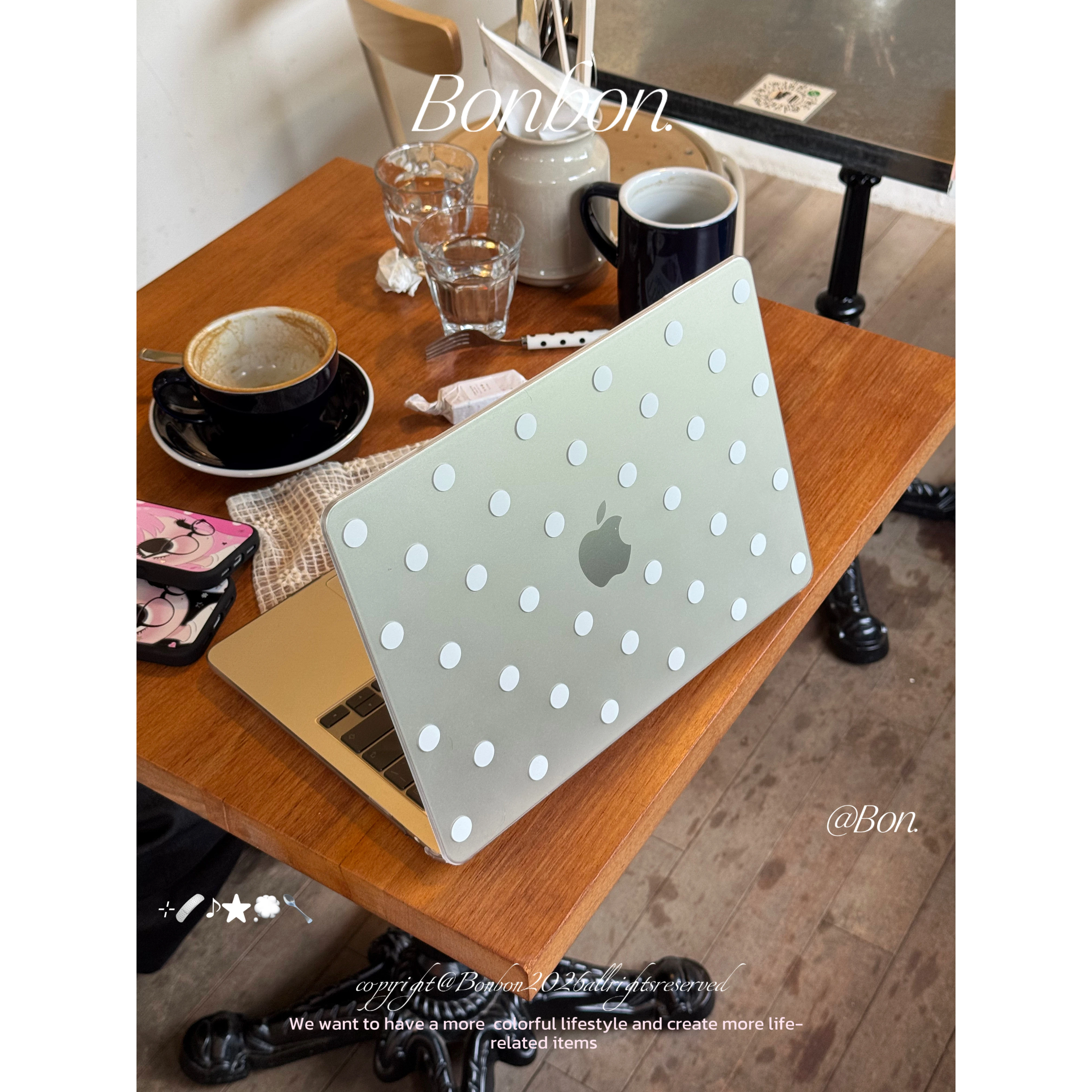 Ins White Polka Dot Laptop Case For Macbook Neo13 A3404 New Air Pro 13 14 15 16 M1 M2 M3 M4 M5 Chip For MacBook Protective Cover