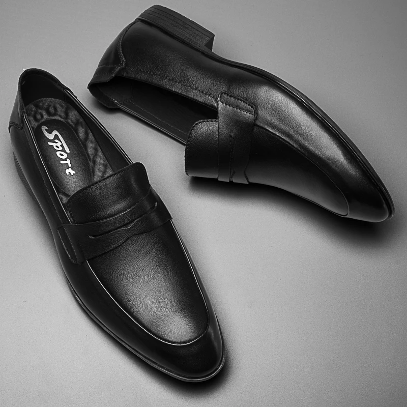 Italiaanse Luxe Merk Mode Heren Vrijetijdsschoenen Loafer Schoenen Heren Echt Lederen Slip-On Formele Schoenen Mocassins Handgemaakte Man Schoenen