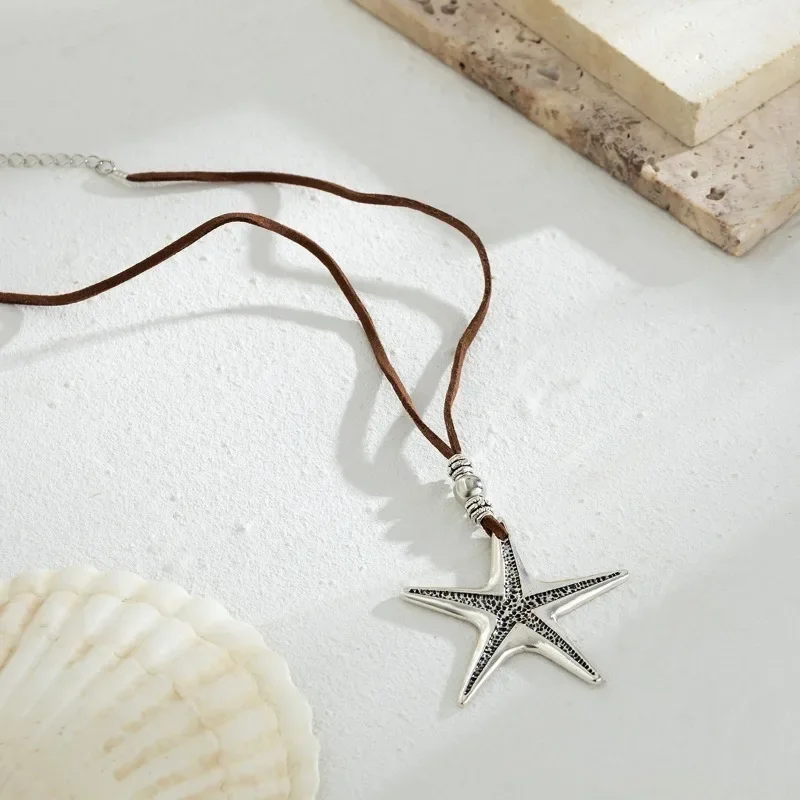 Beach Vacation Exaggerated Starfish Silver Color Metal Pendant Necklaces for Women Trendy Retro Leather Cord Creative Jewelry