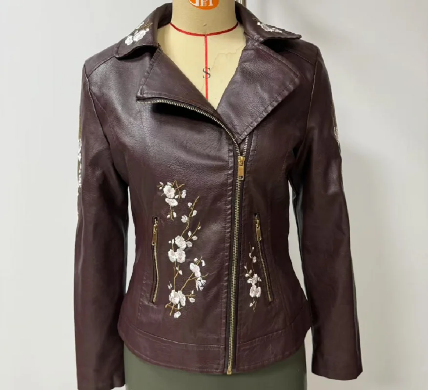 

Новая женская модная кожаная куртка с цветочной вышивкой, весенне-осеннее тонкое пальто с длинными рукавами, мотоциклетные куртки на молнии, размер S-3XL