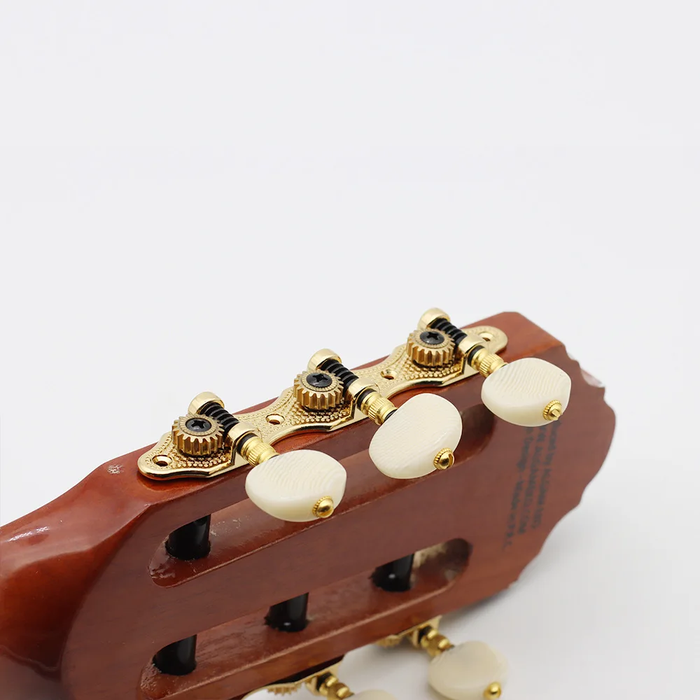 

Classical Wood Guitar Machine Heads 1:18 Ratio 3-in-Line Tuning Pegs Tuning Keys / String Winder