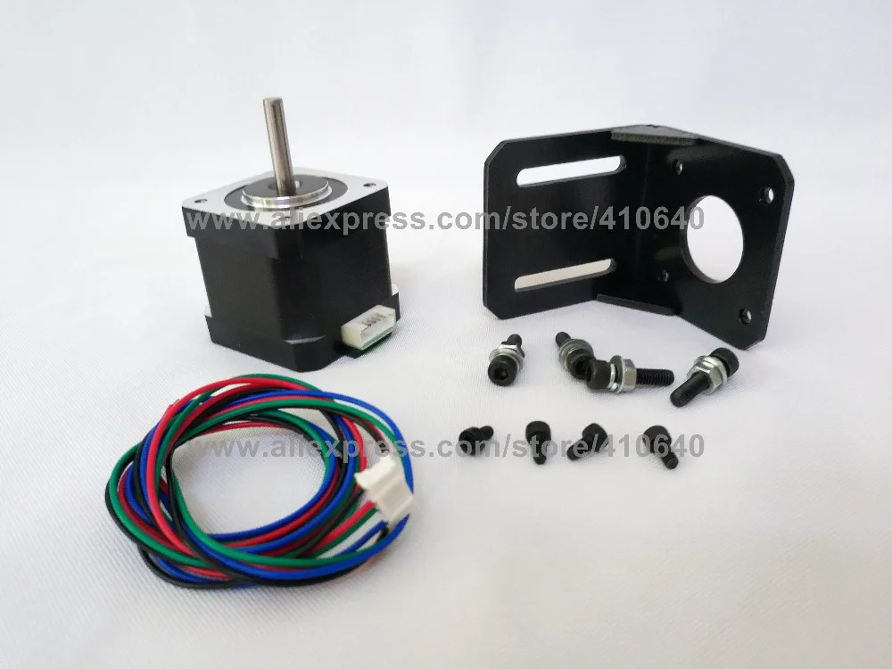 NEW ARRIVAL Nema17 Stepper motor 17HS15-1304S Plug Type with 1.8 degree 1.3 A Current  45 N.cm Torque 4 Wires with FREE BRACKET