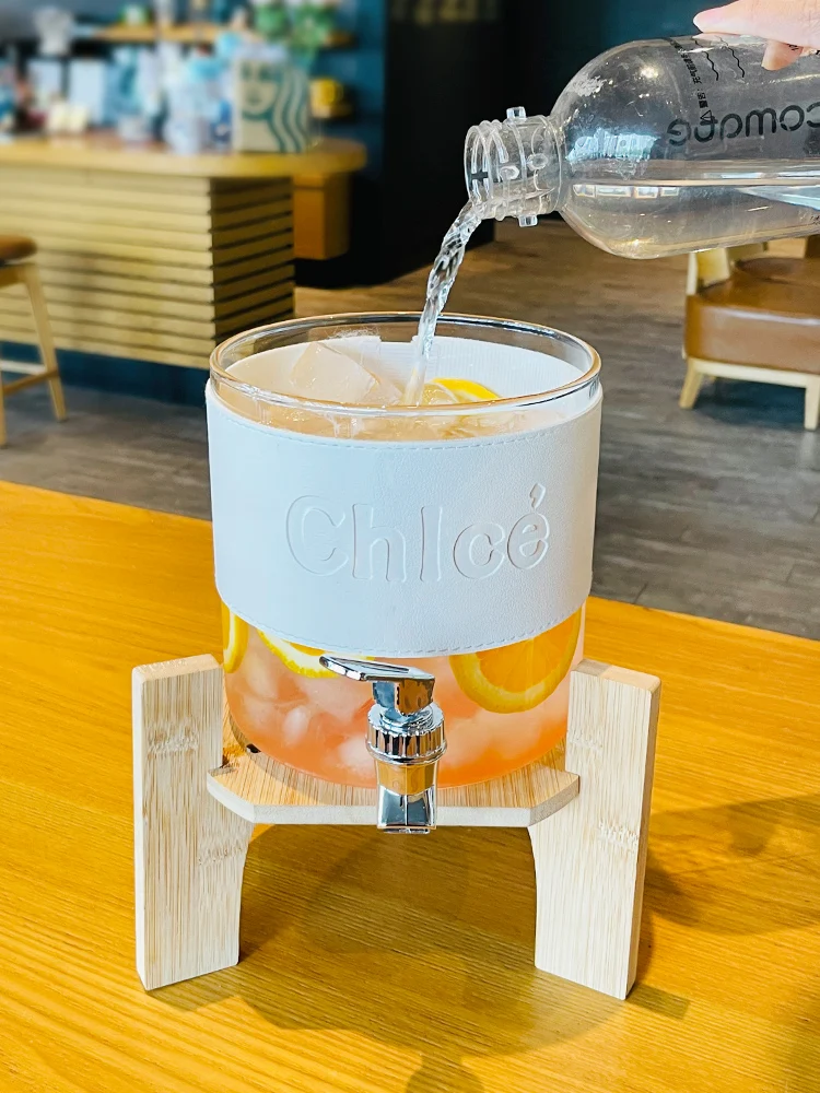 

Large Capaci 2300ml Glass Beverage Barrel with Leather Cover Nordic Sle Cooler Water Pot Cotail ing Tea Pot
