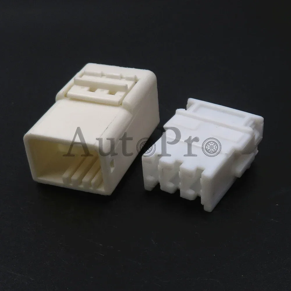 1 Set 3 Hole 142681-9 9-144835-3 AC Assembly Car Wiring Harness Plastic Housing Socket Auto Large Current Wiring Connector