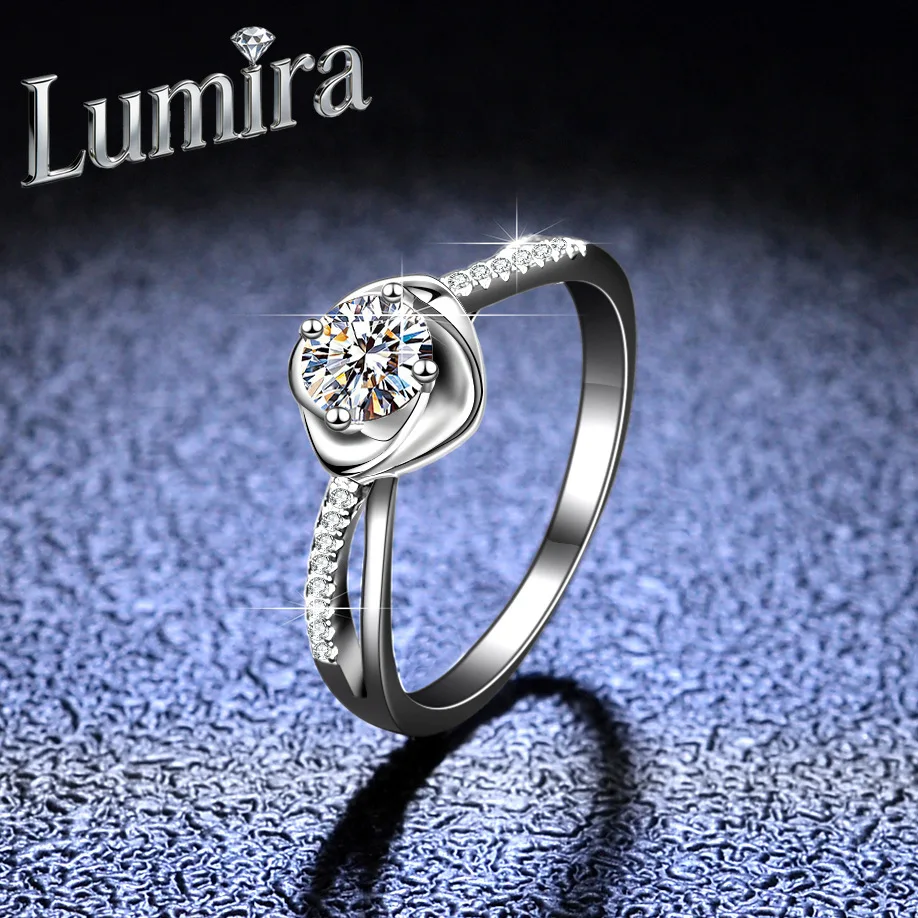 Lumira Platinum PT950 D Color 1-carat Moissanite Ring for Women, Flower Diamond-studded Banquet Ring, Valentine's Day Gift