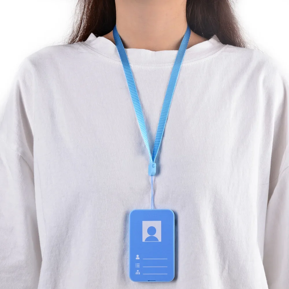 Localizzatore GPS chiamata bidirezionale SOS localizzatore di carte per lavoratori di soccorso 4G ultrasottile ultra-lungo carta per studenti in standby