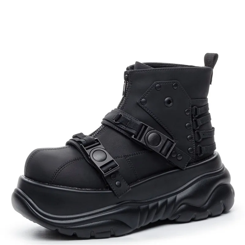 

2025 Autumn and Winter New Women's Front Zipper Belt Buckle Platform Muffin Niche Heightening Punk Dark Short Boots