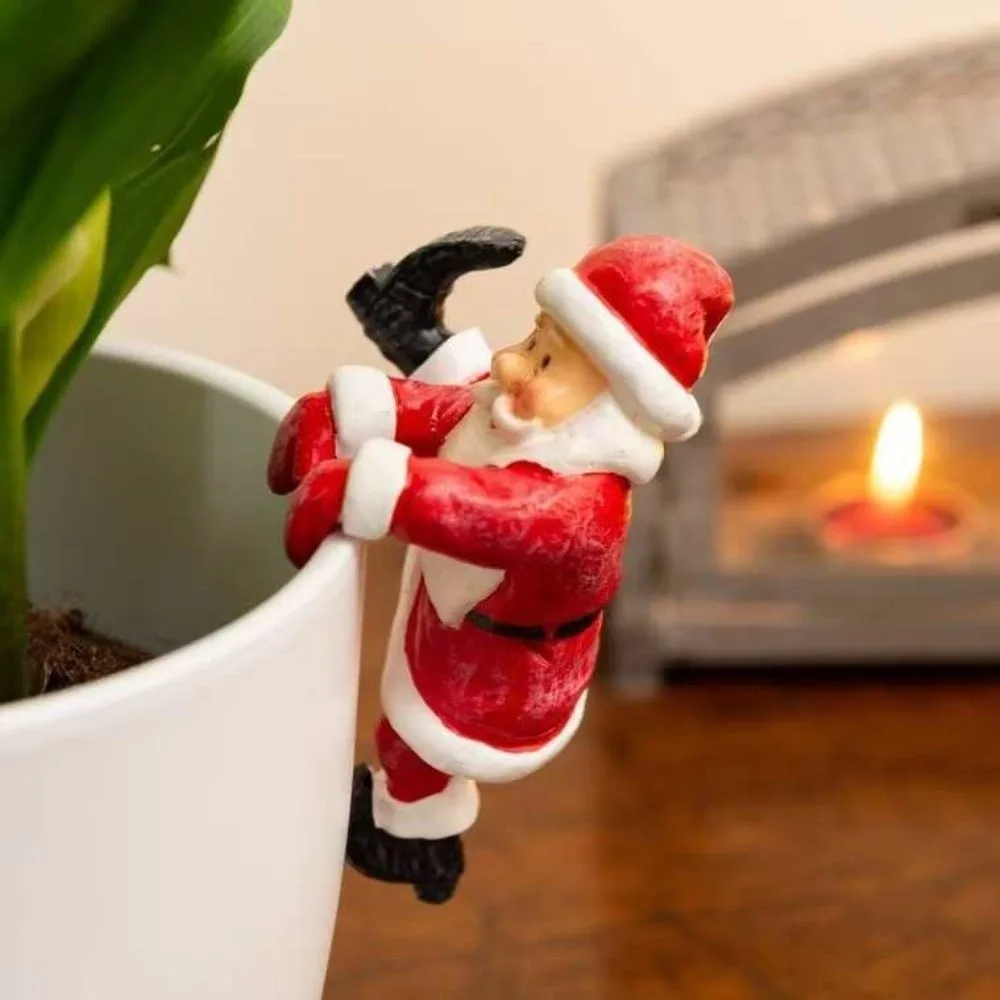 Santa Claus Resin Flower Pot Hangings Snowmen Funny Small Climbing Figurines Cute Durable Garden Decoration Festival