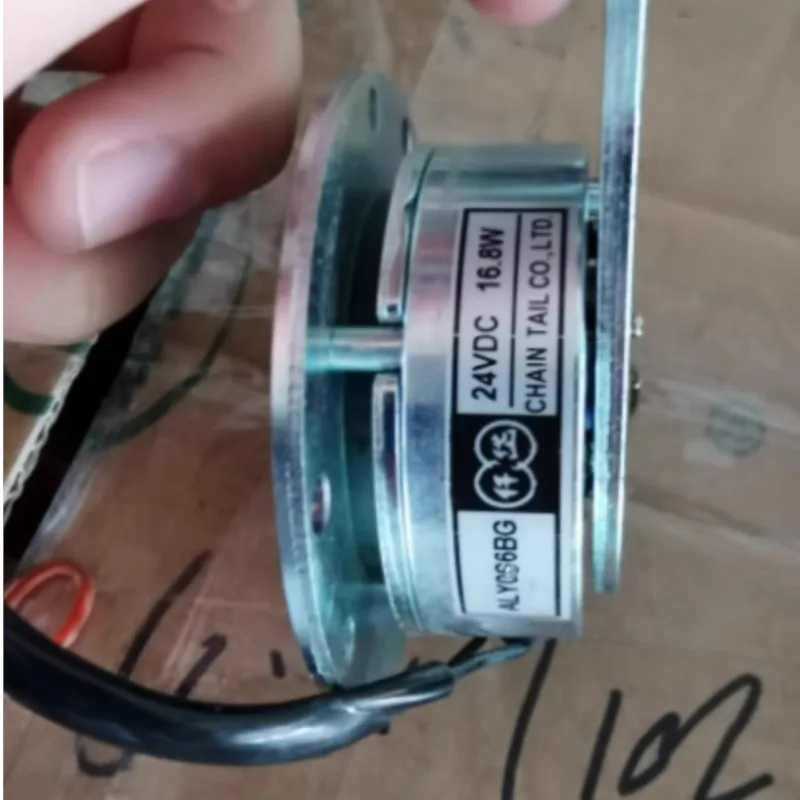 

Электромагнитная тормозная муфта 24V16.8W6Nm10Nm Четырехколесный мобильный скутер Электромагнитная автоматическая тормозная муфта Тормозной переключатель