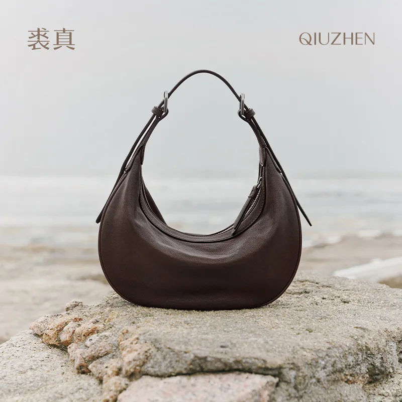 

QIUZHEN Vegetable-Tanned Lambskin Crescent Hobo Bag - Minimalist, Versatile Commuter Shoulder Bag for Women