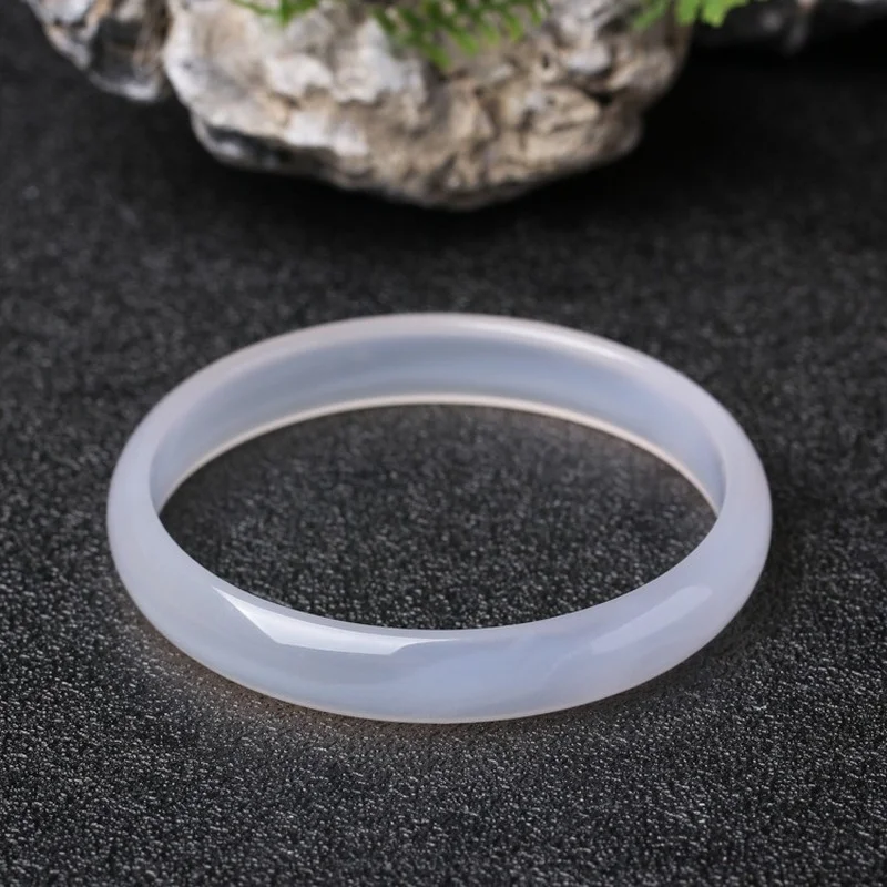 Natural White Agate Hand-carved Wide Band Children's Bracelet Fashion Jewelry Children's Chalcedony Small-caliber BeautyBracelet