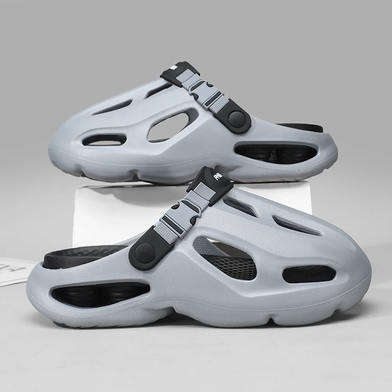 

Summer Men's Beach Clogs Sandals Outdoor EVA Soft Breathable Slippers Slides Men Casual Water Garden Shoes Male Beach Sandals