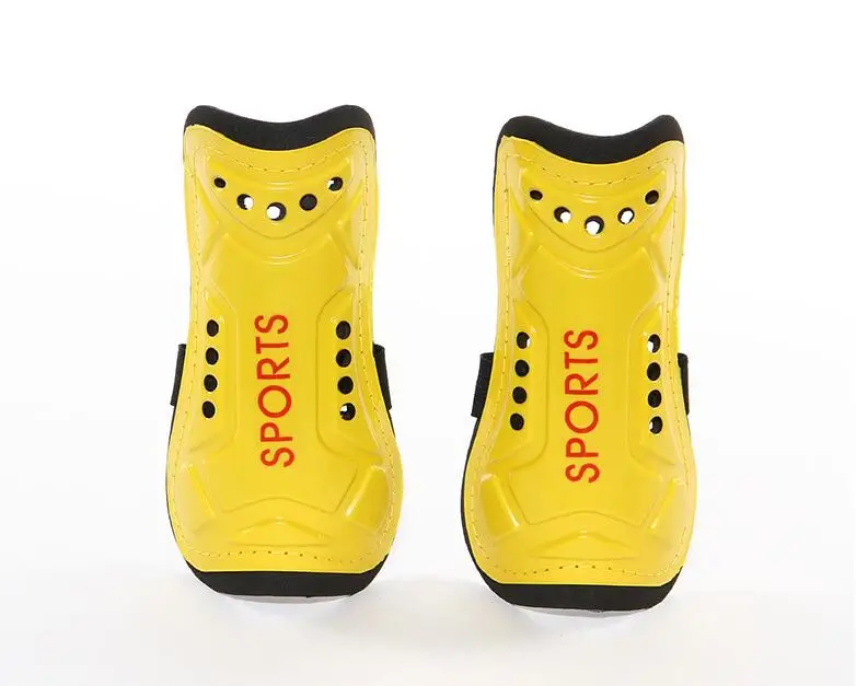 Espinilleras con correas de fútbol, protector de pantorrilla ligero profesional para niños, accesorios de fútbol, 1 par