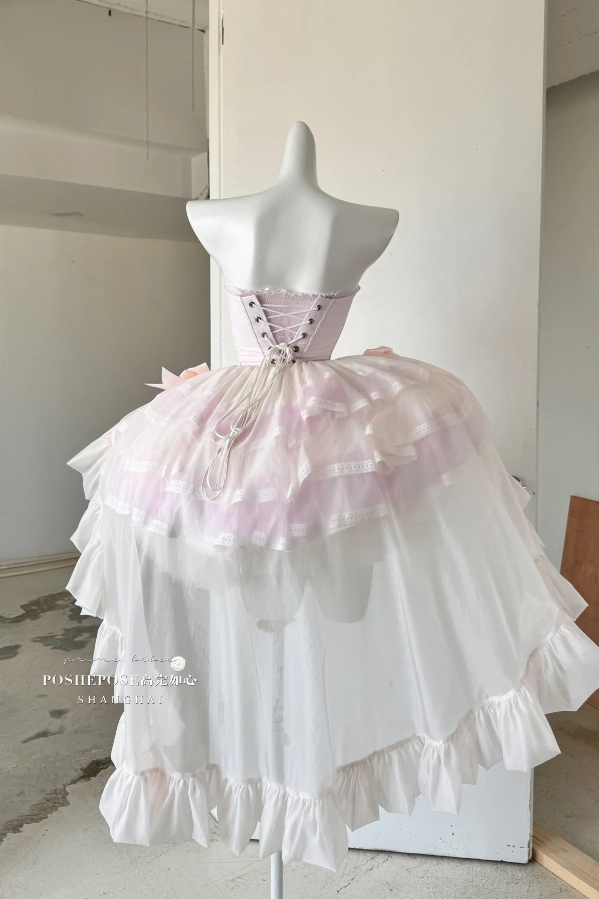 Abito Lolita rosa da donna dolce e carino per ragazze a vita alta sottile senza spalline abito da principessa da donna senza maniche con abito da festa con fiocco