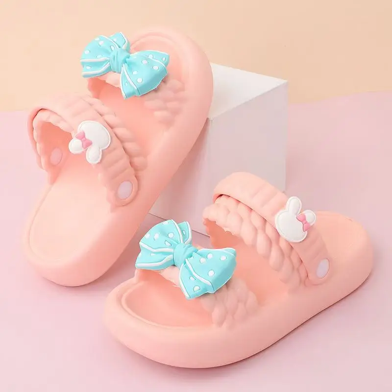 صنادل الأميرة الصيفية الجديدة المفتوحة من الأمام للفتيات نعل ناعم غير قابل للانزلاق خفيفة الوزن ذات غرض مزدوج صنادل شاطئ خارجية