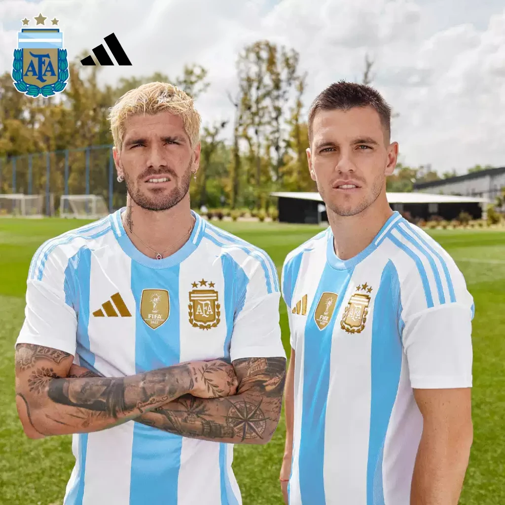 Camisa de Futebol Adidas Edição Torcedor Argentina Copa América 2024 Manga Curta IP8409